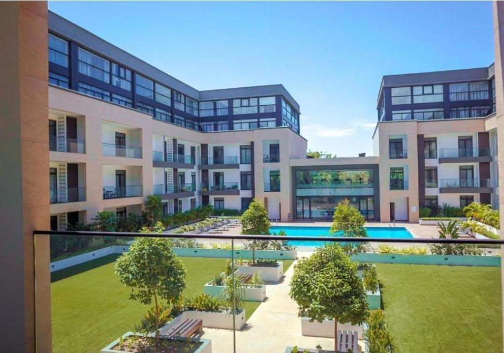 Embassy Gardens Luxury Suites Cpg Akra Dış mekan fotoğraf