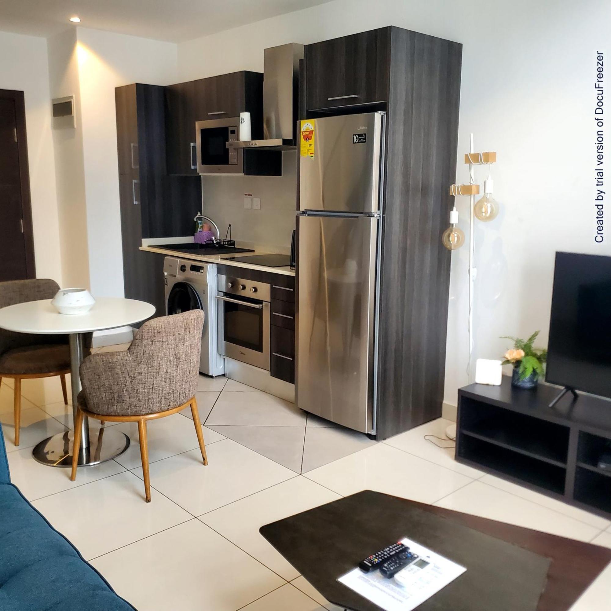 Embassy Gardens Luxury Suites Cpg Akra Dış mekan fotoğraf