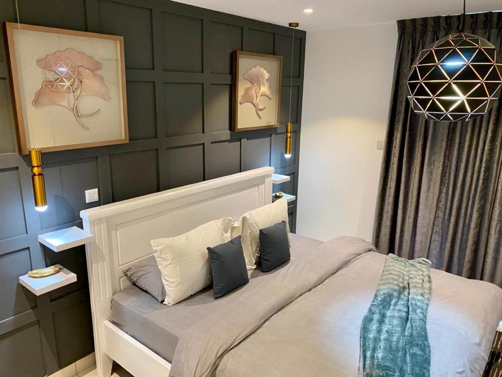 Embassy Gardens Luxury Suites Cpg Akra Dış mekan fotoğraf